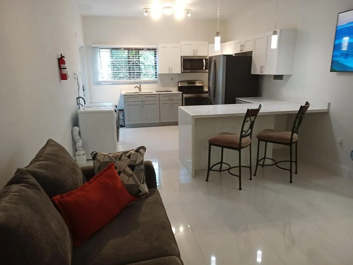 Sky Haven Retreat- 2Br Rooftop Pool, Stunning Views & Free Airport Pickup Falmouth Jamaica